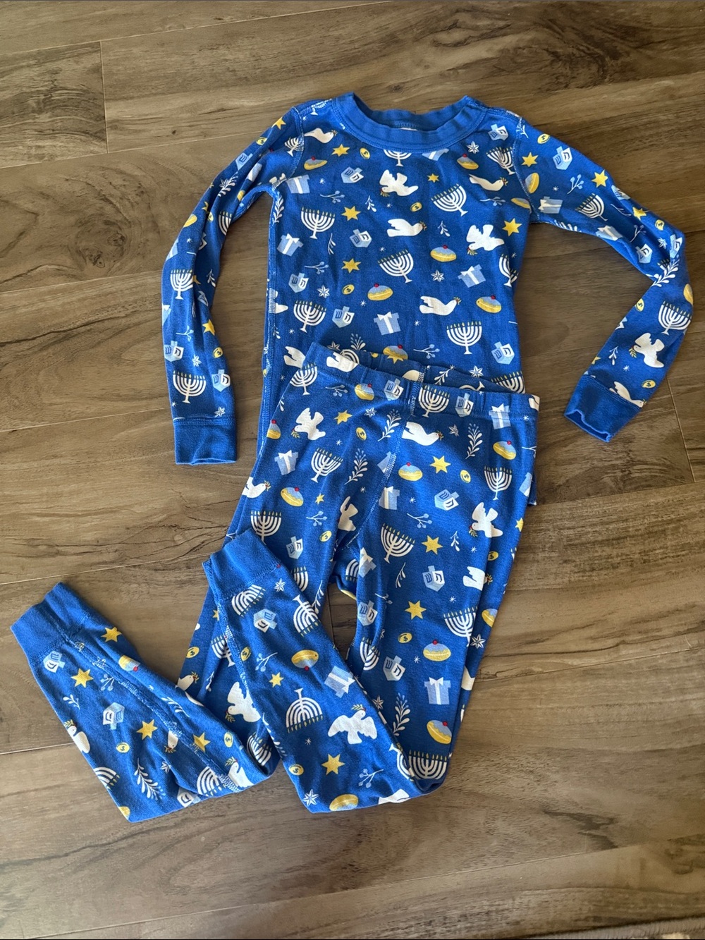 Hanna Andersson Blue Holiday Menorah & Dove Pajama Set